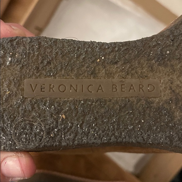 SOLD OUT. Veronica Beard Aari Suede Waterproof Chelsea Wedge. - Picture 7 of 10